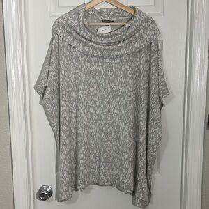 Lane Bryant Leopard Gray Cowl Neck Poncho Sweater Animal Print Size 14/16